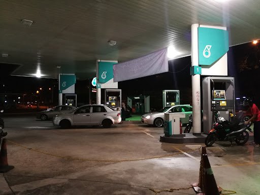 PETRONAS Pekan Nenas