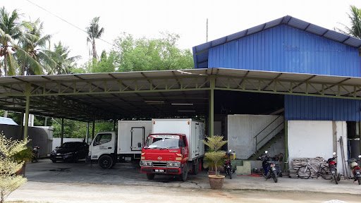 Kilang ais kiub kedawang