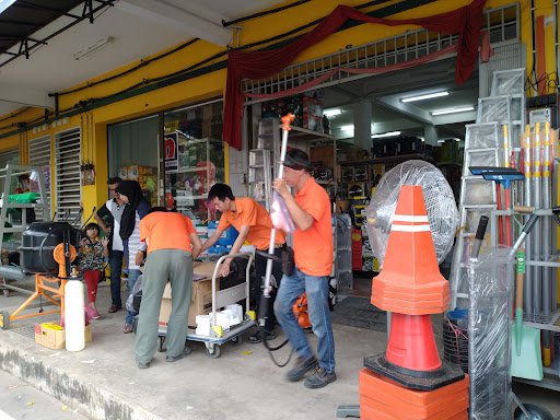 TENAGA BERKAT HARDWARE