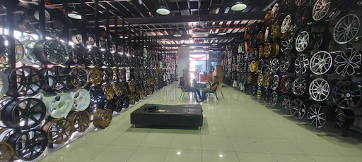 LOON TYRE SPORT RIM SDN BHD LOON TYRE SPORT RIM SDN BHD