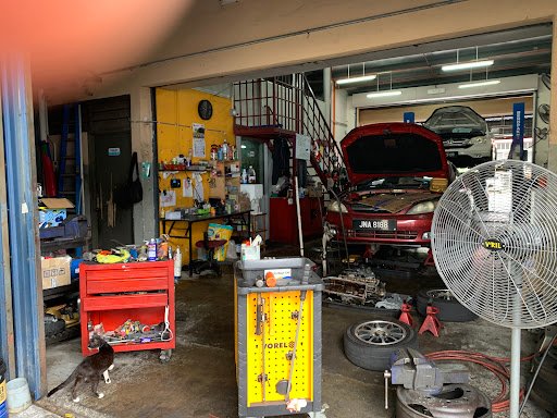 Bengkel Kereta Arie Auto Service @ Duyong, Melaka