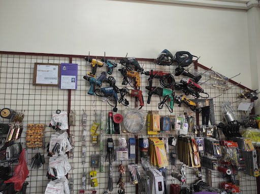 BENTONG MACHINERY & HARDWARE TRADING