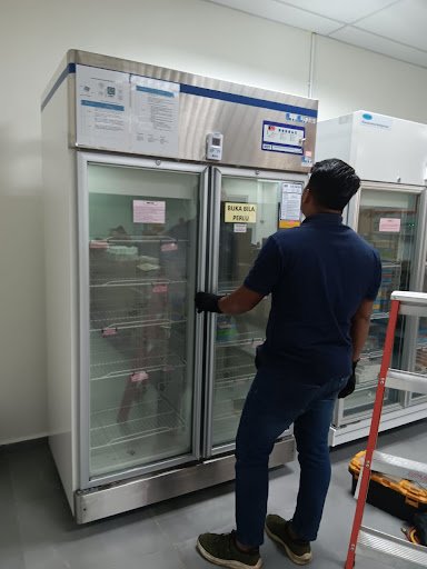 REPAIR DAN SERVIS PETI SEJUK/CHILLER/FREEZER DAN WASHING MACHINE PEKAN/KUANTAN,*UNTUK AREA ROMPIN HANYA JOB CHILLER ;-)