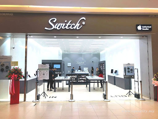 Switch @ Batu Pahat Mall Switch @ Batu Pahat Mall