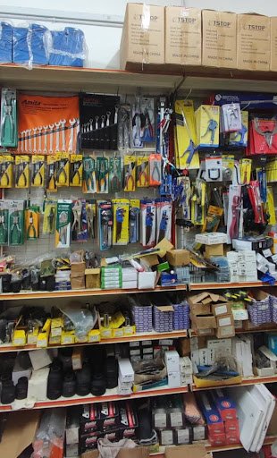 U MACHINES TOOLS & SERVICES