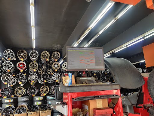 CS Tyre Plus Sdn. Bhd.