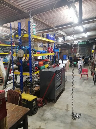 YM AUTO WORKSHOP (003212277-M)